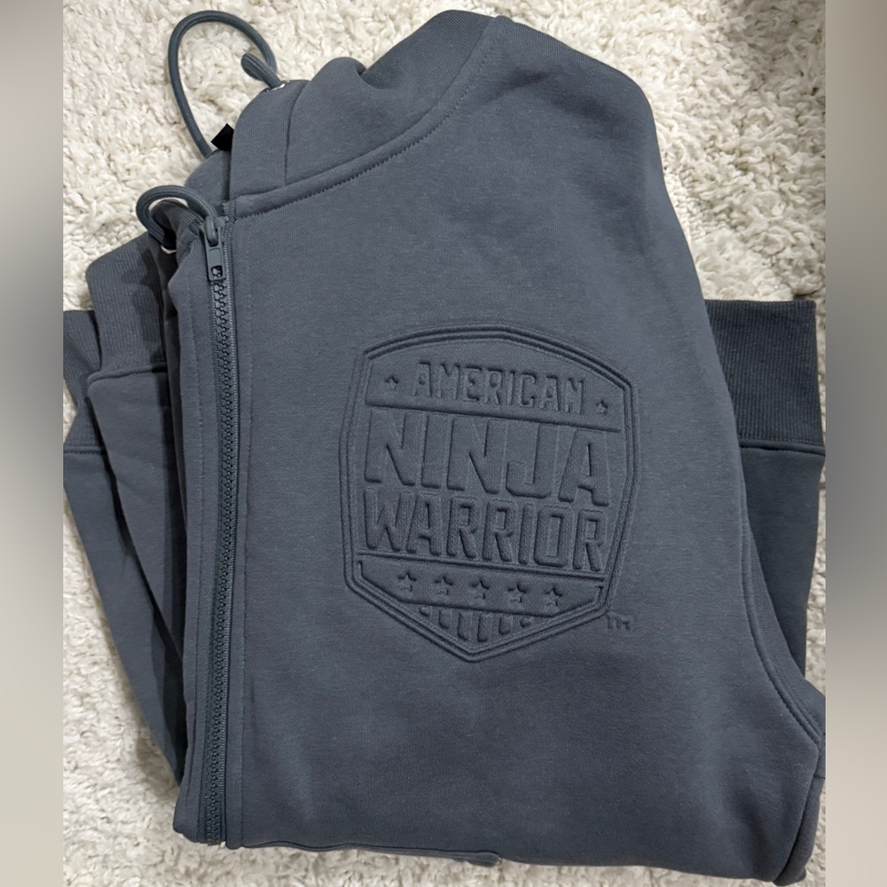American Ninja Warrior Men's Gray Zip Up ANW